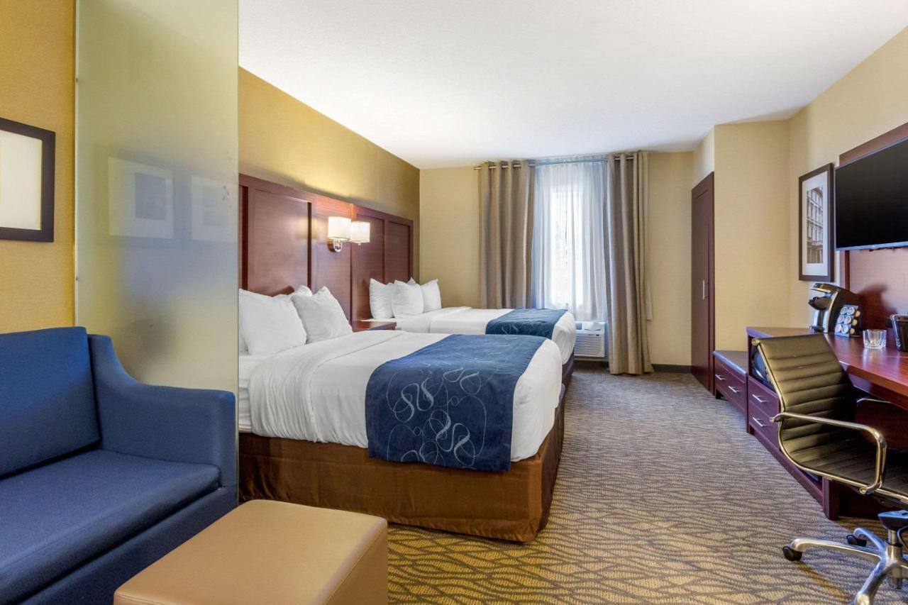 Comfort Suites Downtown Windsor Luaran gambar