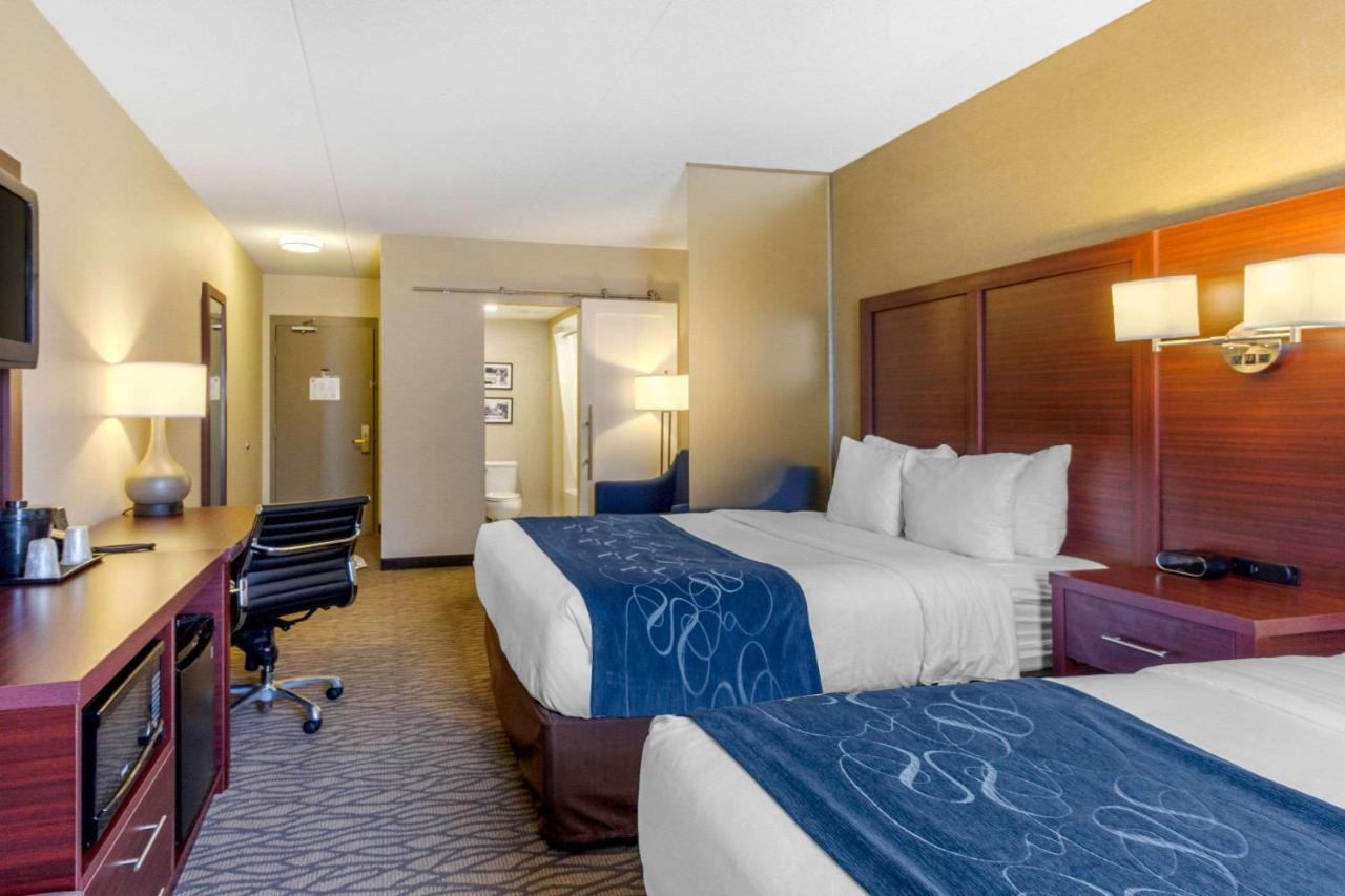 Comfort Suites Downtown Windsor Luaran gambar